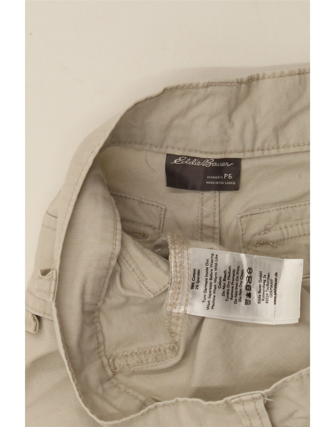 EDDIE BAUER Womens Chino Shorts US 6 Medium W28  Beige Cotton Vintage Eddie Bauer and Second-Hand Eddie Bauer from Messina Hembry 