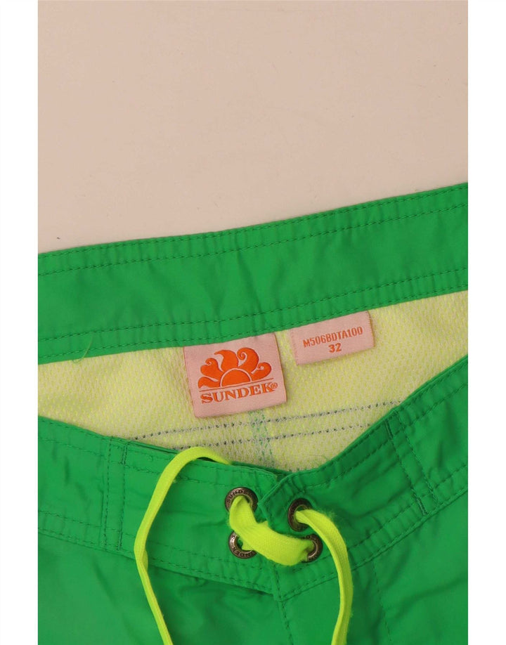 Shorts de natação masculino Sundek médio verde colorblock nylon