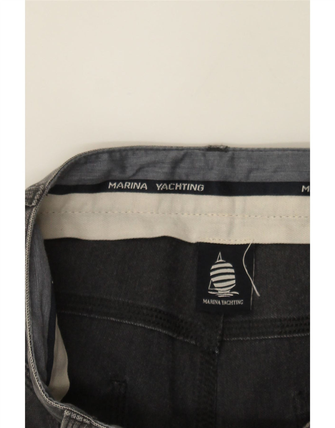 MARINA YACHTING Mens Straight Cropped Trousers W34 L26 Grey Cotton Vintage Marina Yachting and Second-Hand Marina Yachting from Messina Hembry 