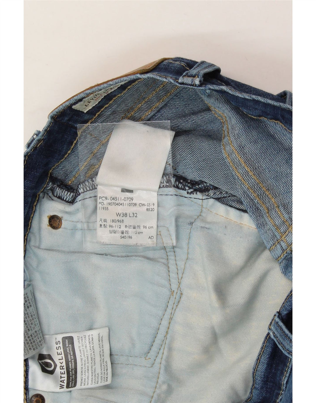 LEVI'S Mens Slim Jeans W38 L32 Blue Cotton Vintage Levi's and Second-Hand Levi's from Messina Hembry 