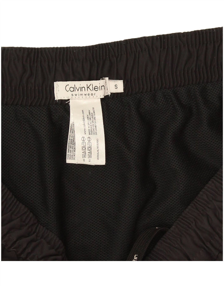 Calvin Klein Shorts de natação masculino gráfico pequeno poliéster preto
