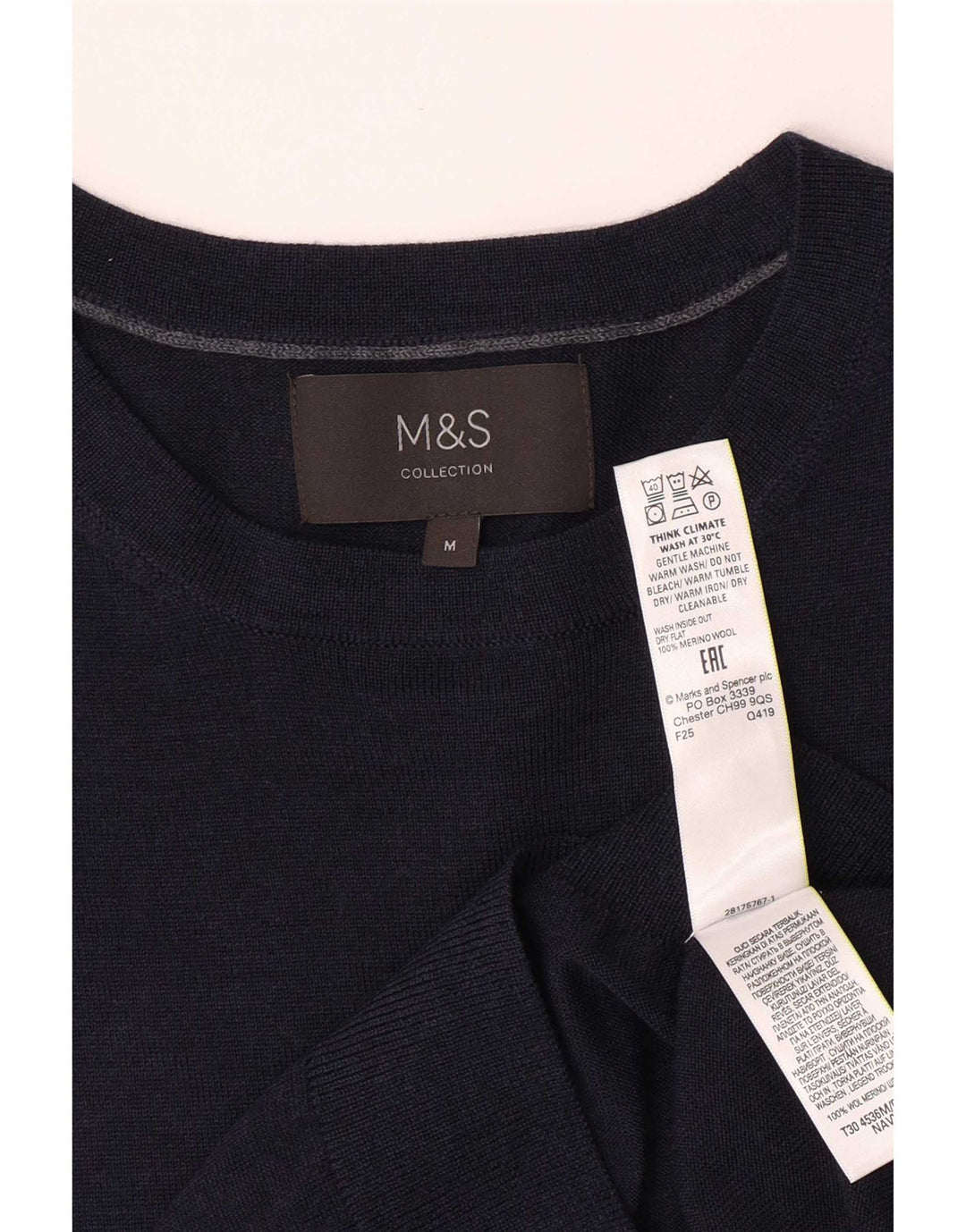Suéter masculino Marks & Spencer com gola canoa, lã Merino azul marinho médio