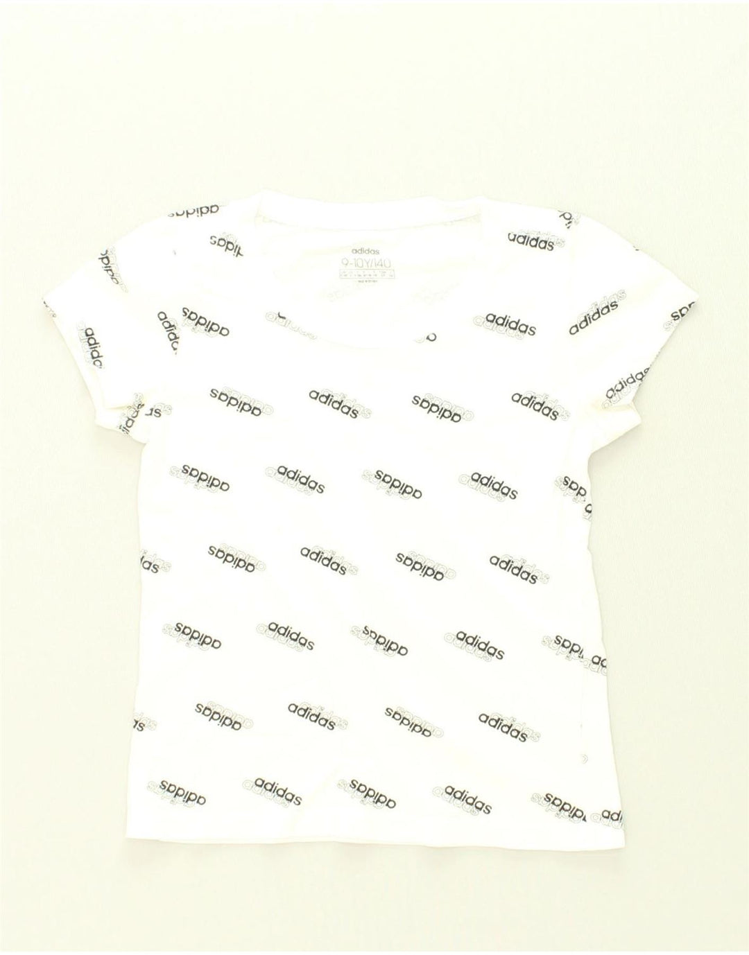 ADIDAS Girls Graphic T-Shirt Top 9-10 Years White | Vintage Adidas | Thrift | Second-Hand Adidas | Used Clothing | Messina Hembry 