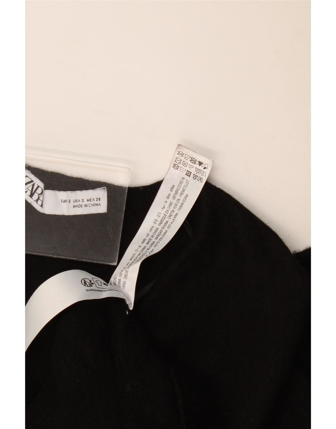 Suéter feminino Zara com decote em V Reino Unido 10 lã preta pequena