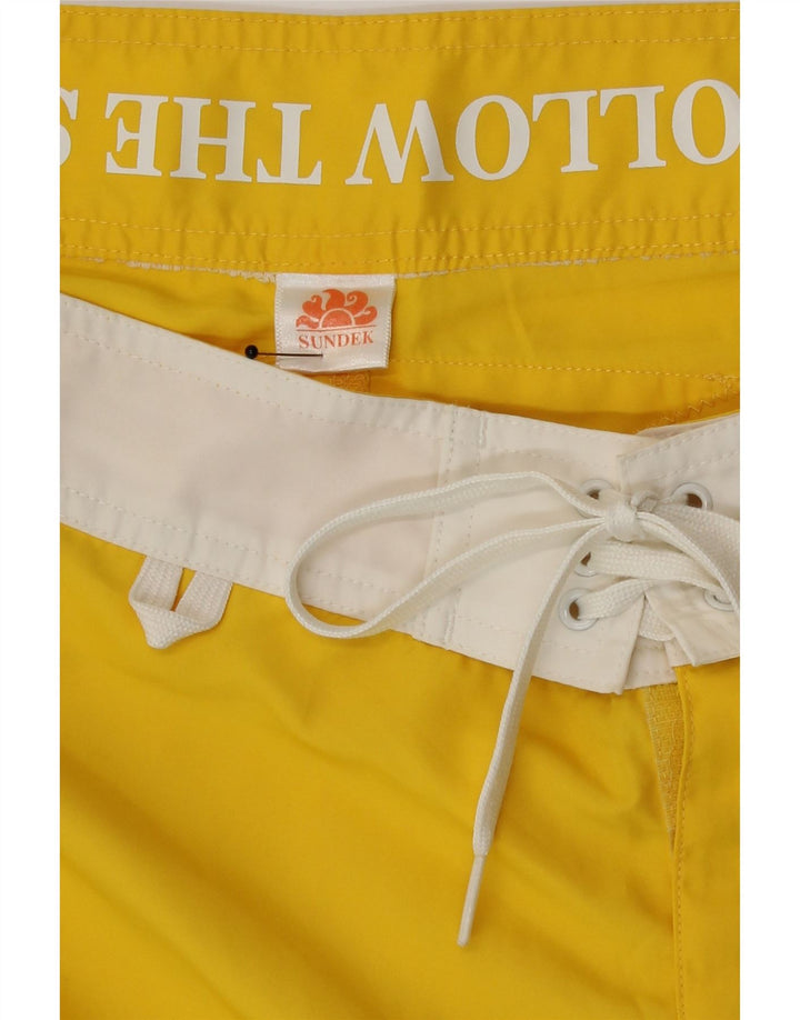 Sundek Mens Graphic Natação Shorts Médio Amarelo Colorblock
