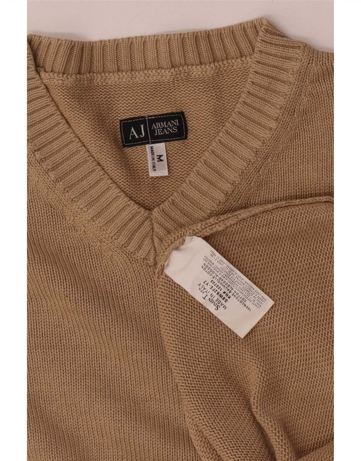 Suéter masculino Armani Jeans com decote em V de algodão bege médio