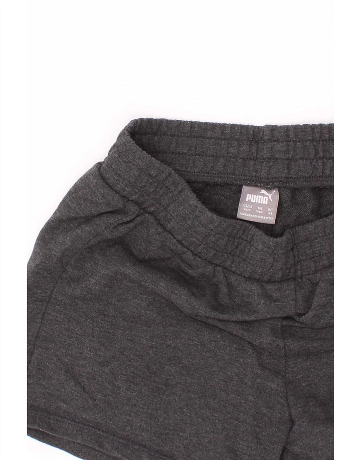 Shorts esportivos gráficos Puma Boys 7-8 anos cinza