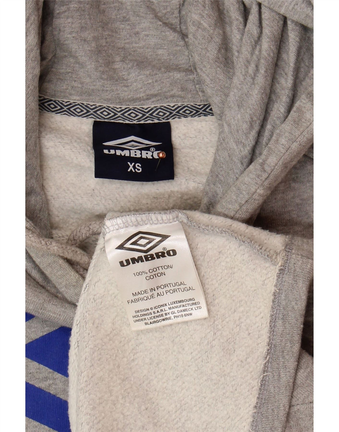 UMBRO Womens Oversized Crop Graphic Hoodie Jumper UK 6 XS Grey Cotton Vintage Umbro and Second-Hand Umbro from Messina Hembry 