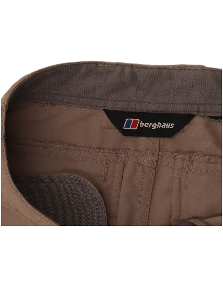 Shorts casual feminino Berghaus W30 cinza médio