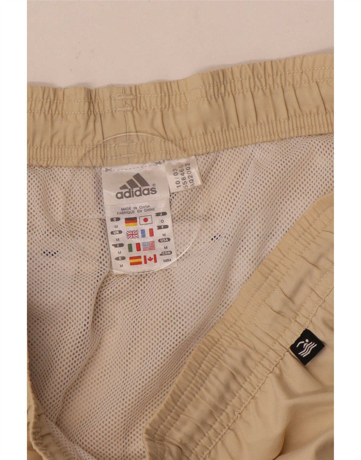 Adidas masculino gráfico esporte shorts médio bege colorblock poliéster