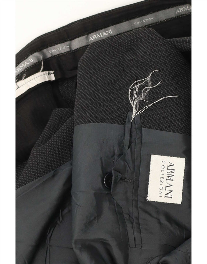Terno masculino Armani Collezioni com 3 botões e 2 peças cinza médio