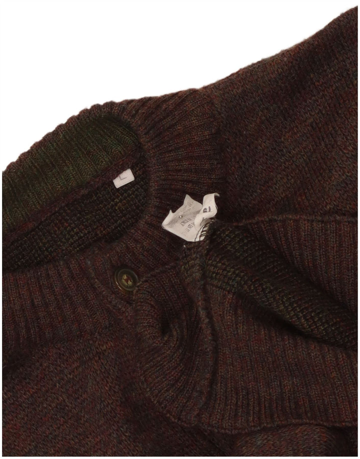 Suéter vintage masculino com botão gráfico e pescoço grande acrílico marrom