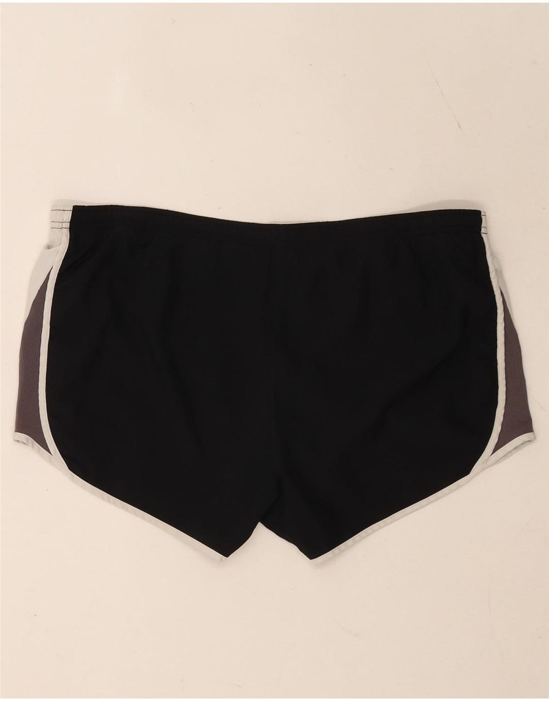 Shorts esportivos masculinos Nike Dri Fit médio preto colorblock poliéster