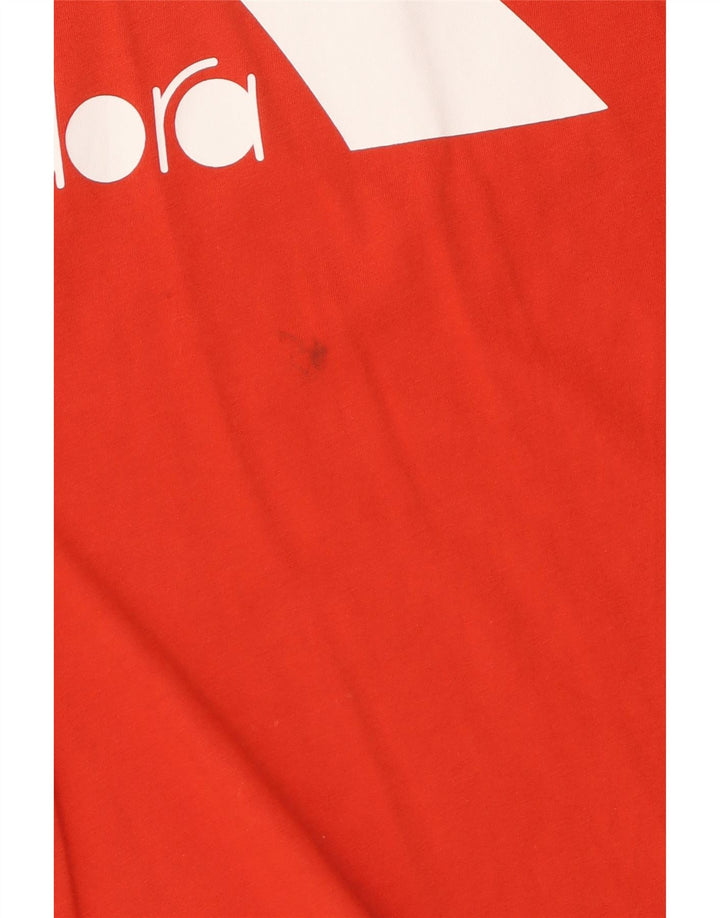 Camiseta gráfica masculina Diadora Top pequeno vermelho