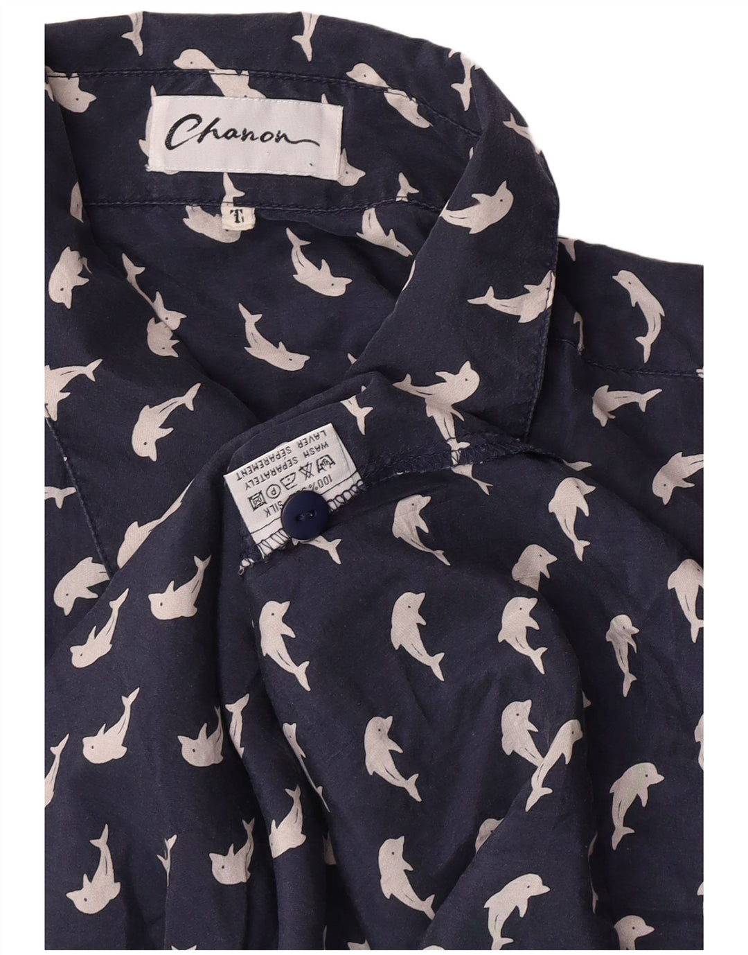 Chanon Camisa feminina gráfica de manga curta grande seda azul marinho