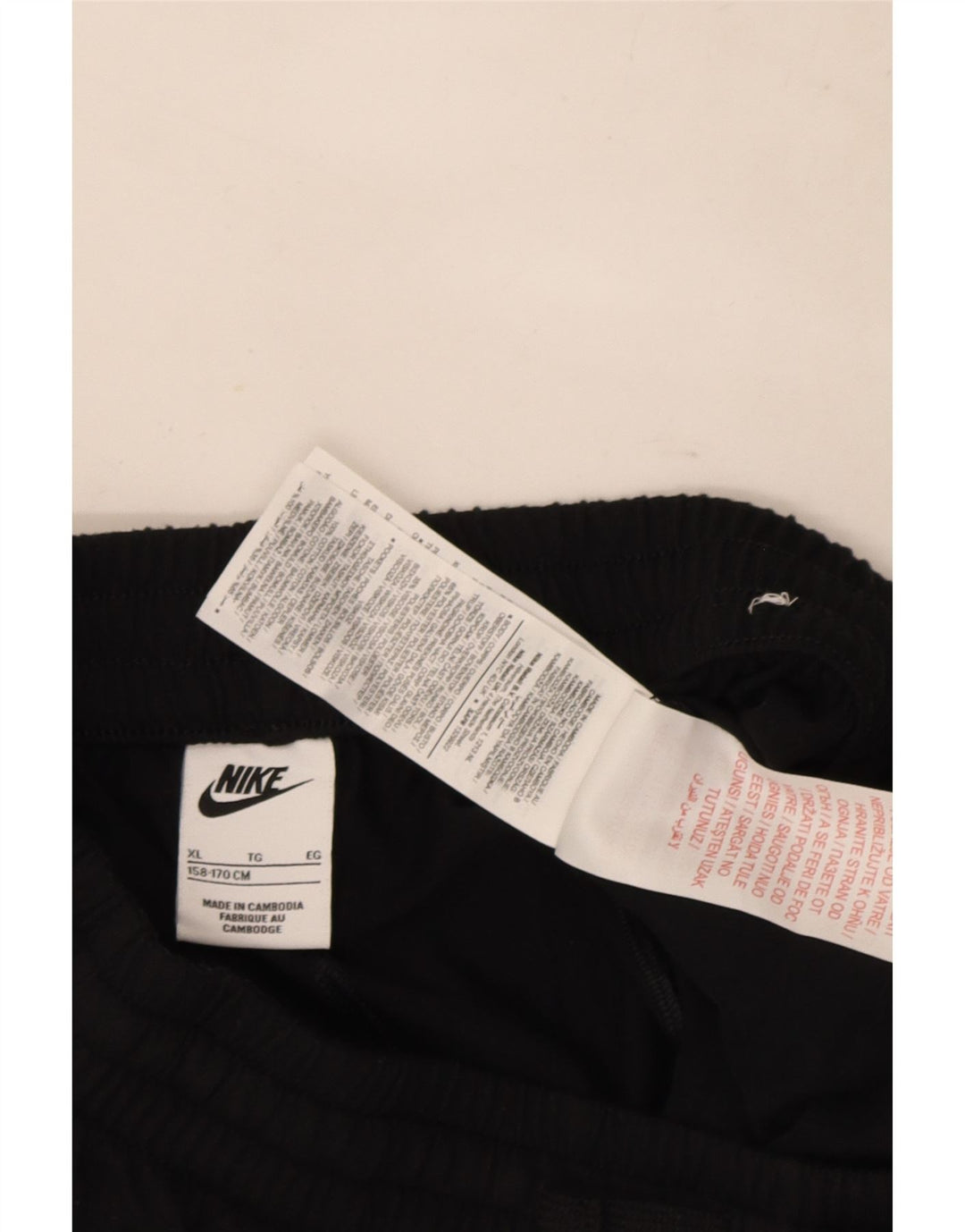Calções desportivos Nike Boys 13-14 anos XL preto poliéster