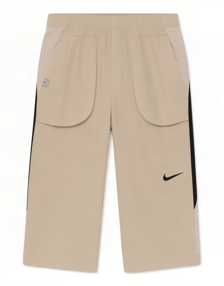 Bermuda esportiva Nike Boys 10-11 anos bege colorblock poliéster
