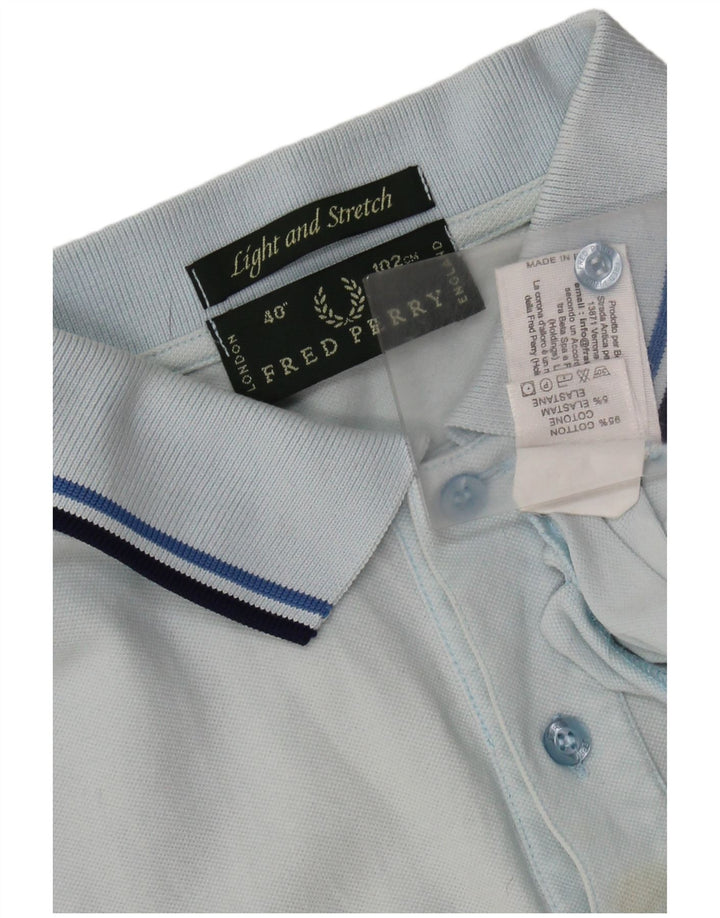Camisa polo masculina leve e elástica FRED PERRY de algodão azul pequeno