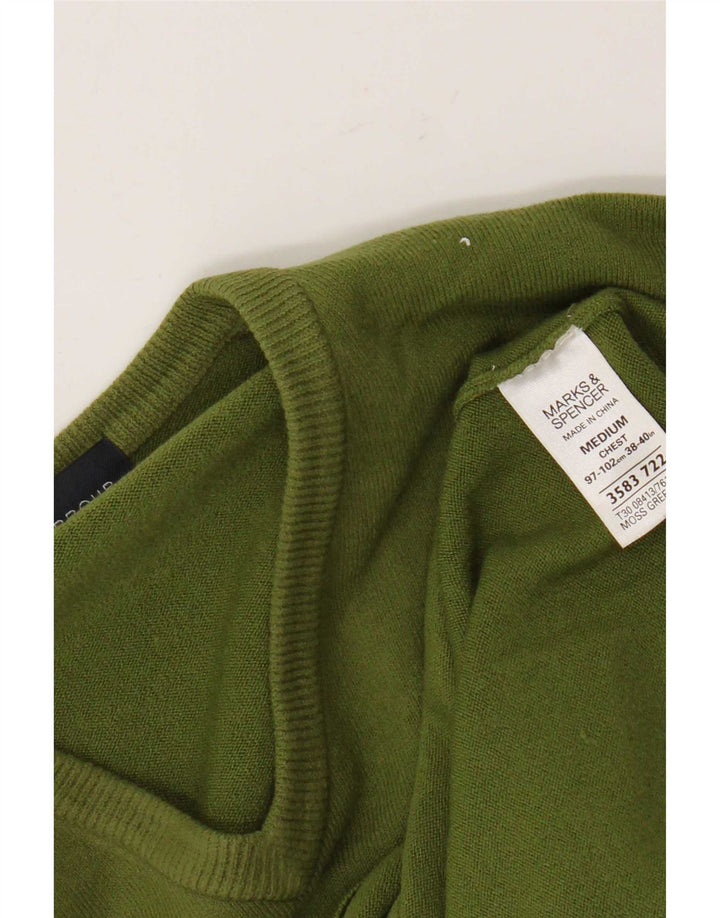 Suéter masculino Marks & Spencer Blue Harbor com decote em V verde médio