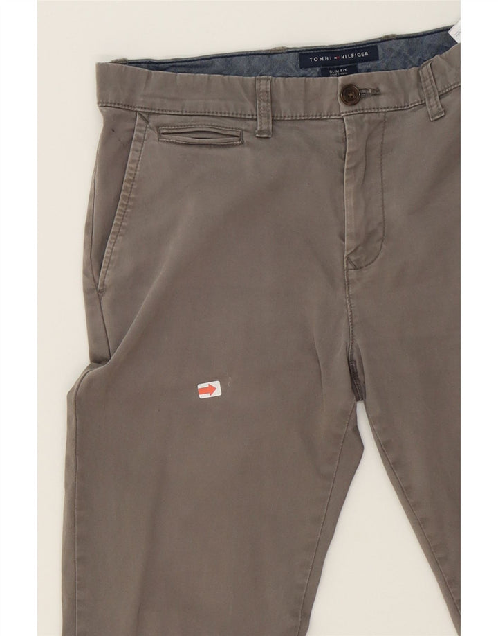 TOMMY HILFIGER Mens Slim Fit Chino Trousers W32 L32 Grey Cotton Vintage Tommy Hilfiger and Second-Hand Tommy Hilfiger from Messina Hembry 