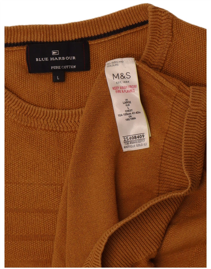 Suéter masculino Marks & Spencer Blue Harbor com gola redonda grande dourado