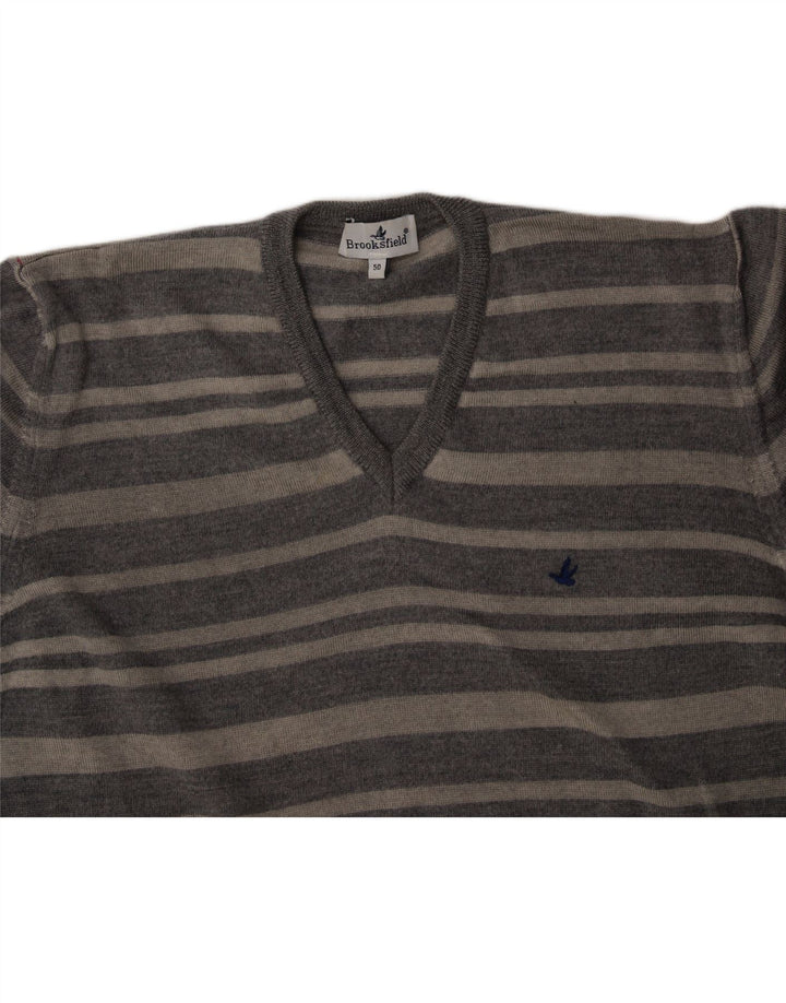 BROOKSFIELD Mens V-Neck Jumper Sweater IT 50 Medium Grey Striped Wool Vintage Brooksfield and Second-Hand Brooksfield from Messina Hembry 