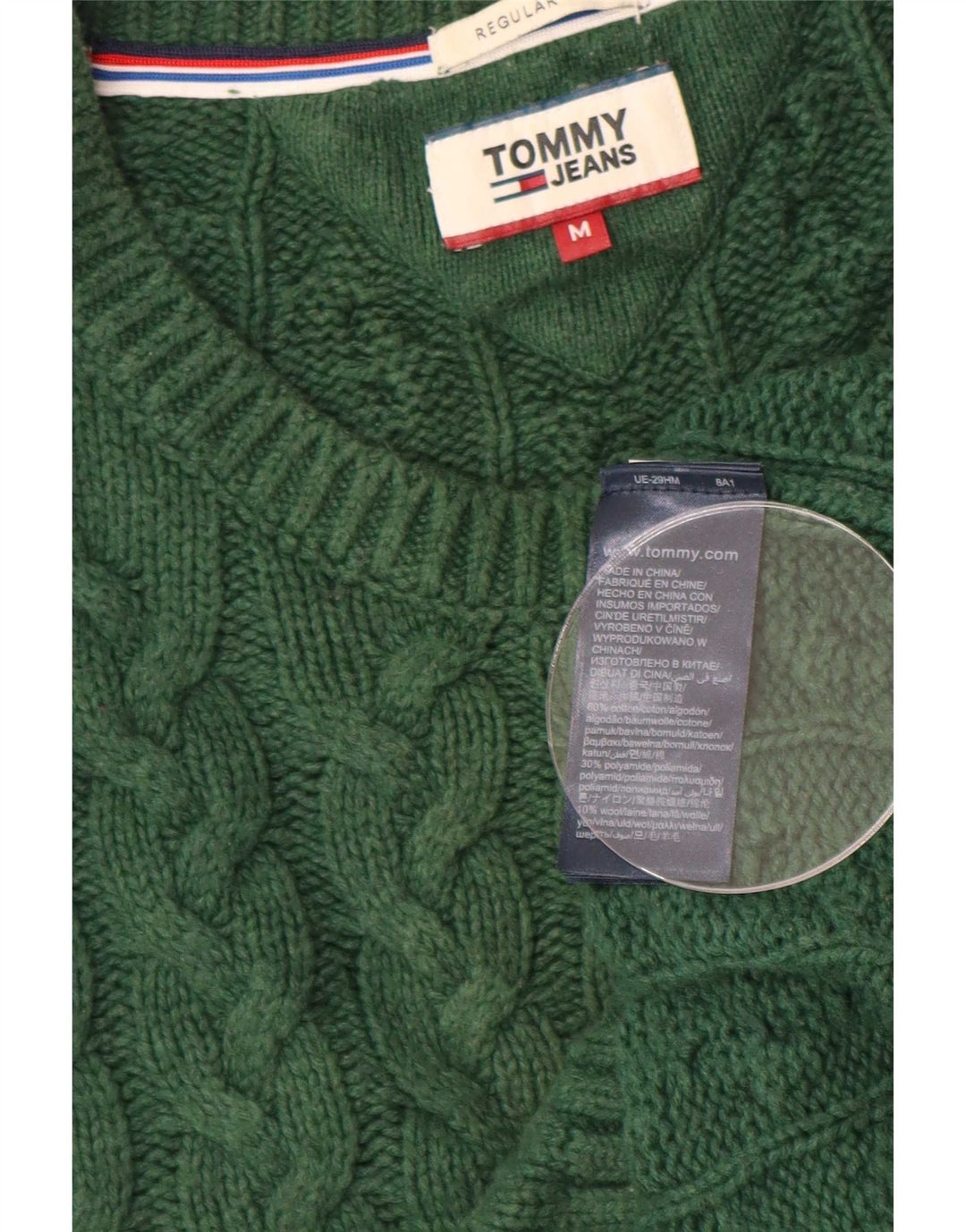 Suéter masculino Tommy Hilfiger Regular Fit com gola redonda, verde médio