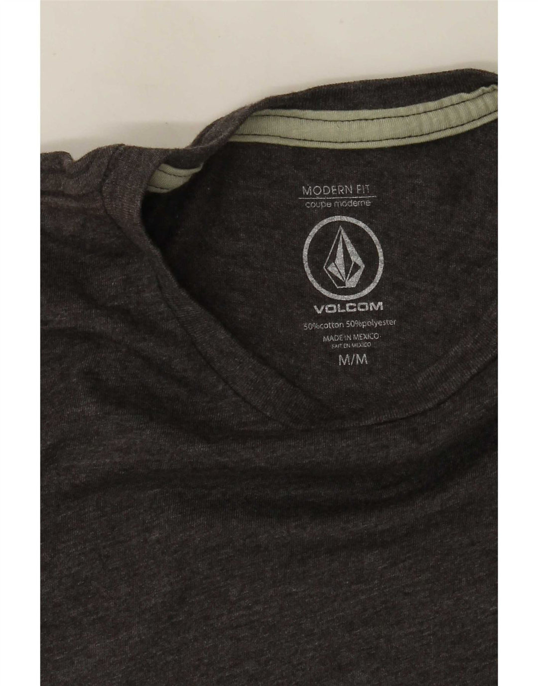 Camiseta masculina Volcom Modern Fit Graphic Top de algodão cinza médio