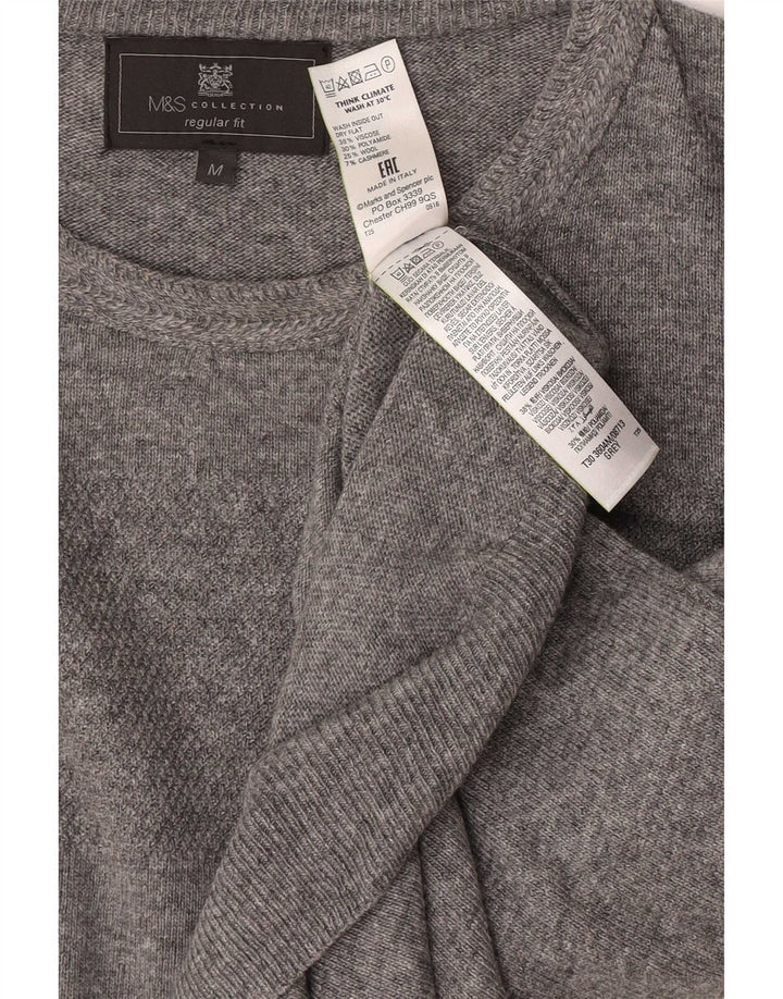 Suéter masculino Marks & Spencer com gola redonda, cinza médio manchado