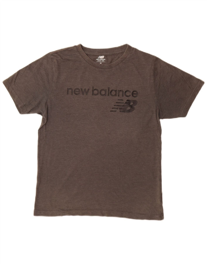 Camiseta gráfica masculina New Balance cinza médio