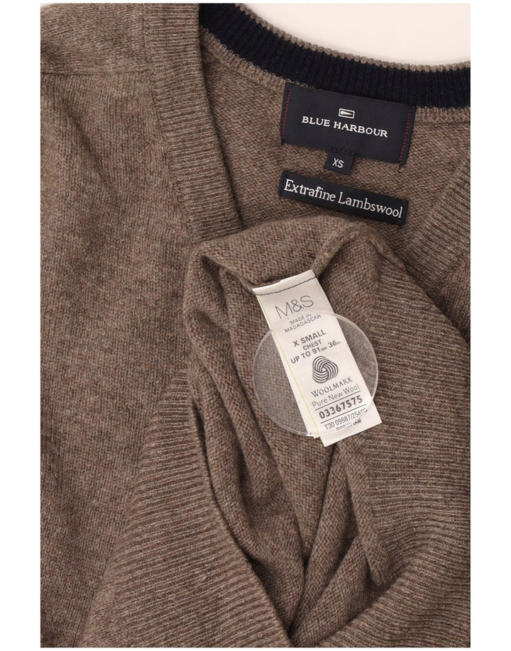 Suéter masculino Marks & Spencer Blue Harbor com decote em V XS cinza lã de cordeiro