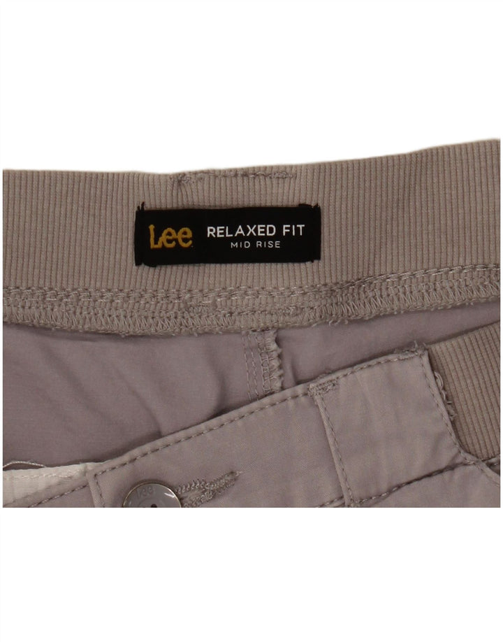 Shorts feminino Lee de cintura média e ajuste relaxado W34 cinza grande