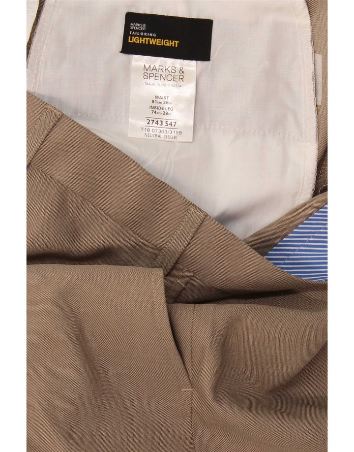 Calça masculina de terno reto Marks & Spencer W36 L29 poliéster bege