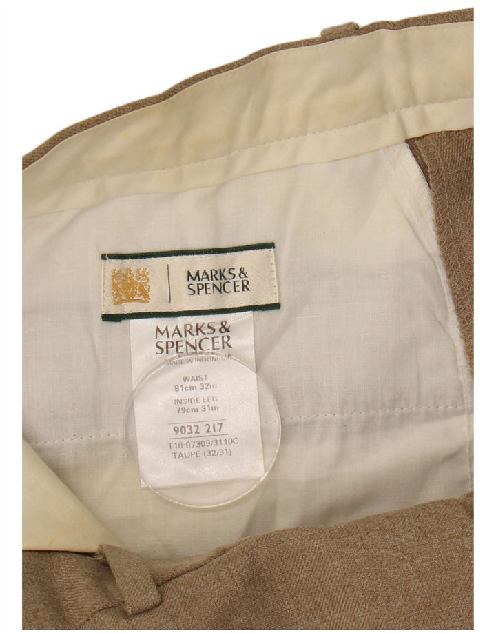 Calça chino reta masculina Marks & Spencer W32 L31 poliéster bege