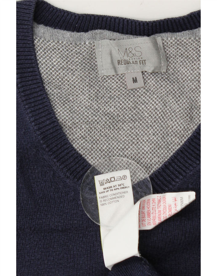Suéter masculino Marks & Spencer regular fit com decote em V azul marinho médio