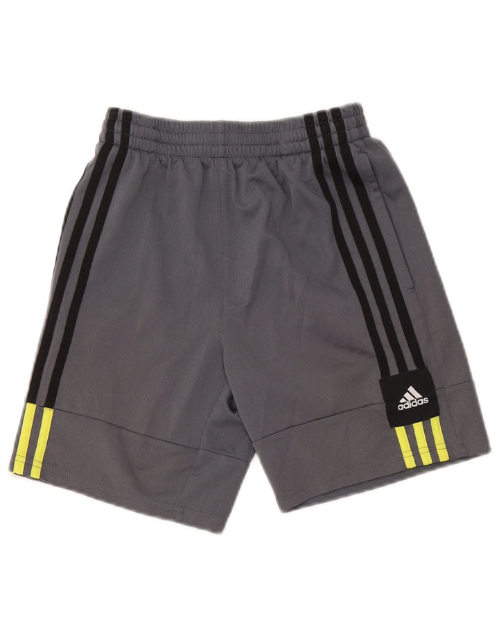 Shorts esportivos masculinos Adidas 10-11 anos cinza médio poliéster