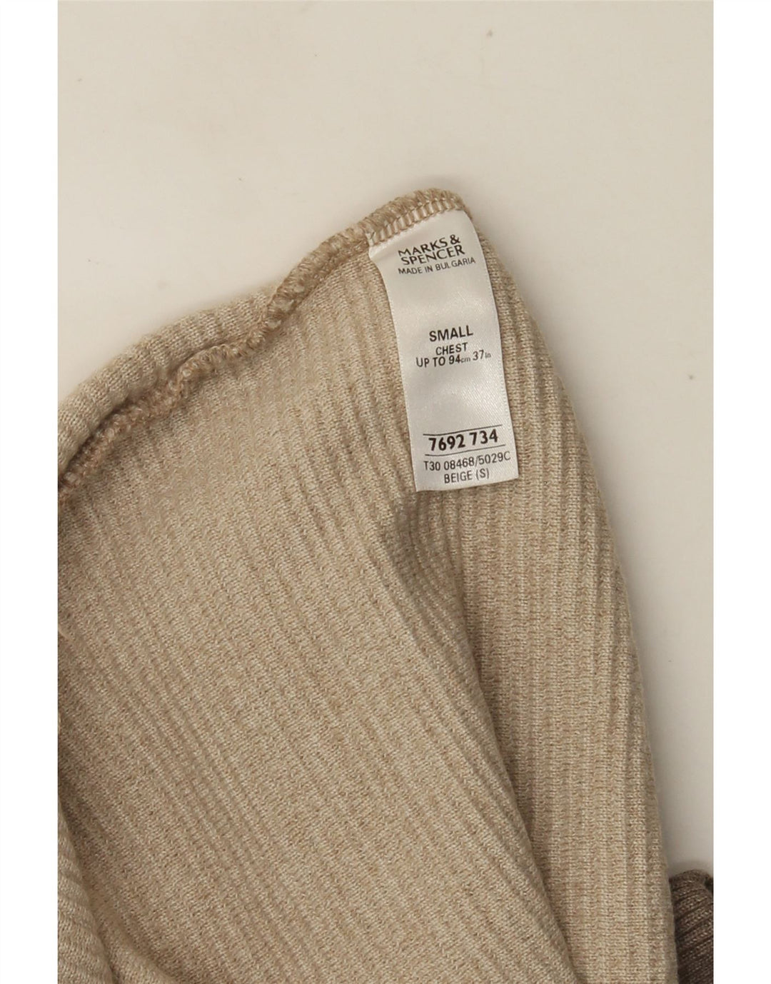 Suéter masculino Marks & Spencer com decote em V pequeno bege colorblock acrílico
