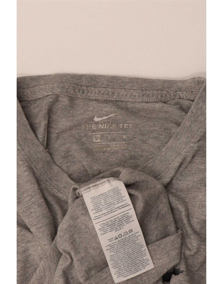 Camiseta gráfica masculina Nike grande algodão cinza