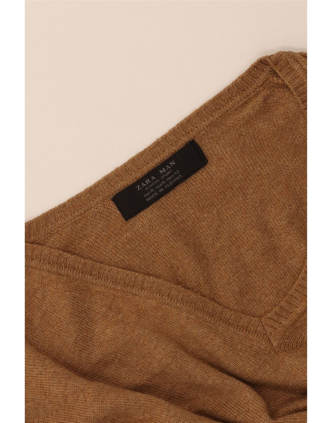Suéter masculino ZARA com decote em V XL marrom