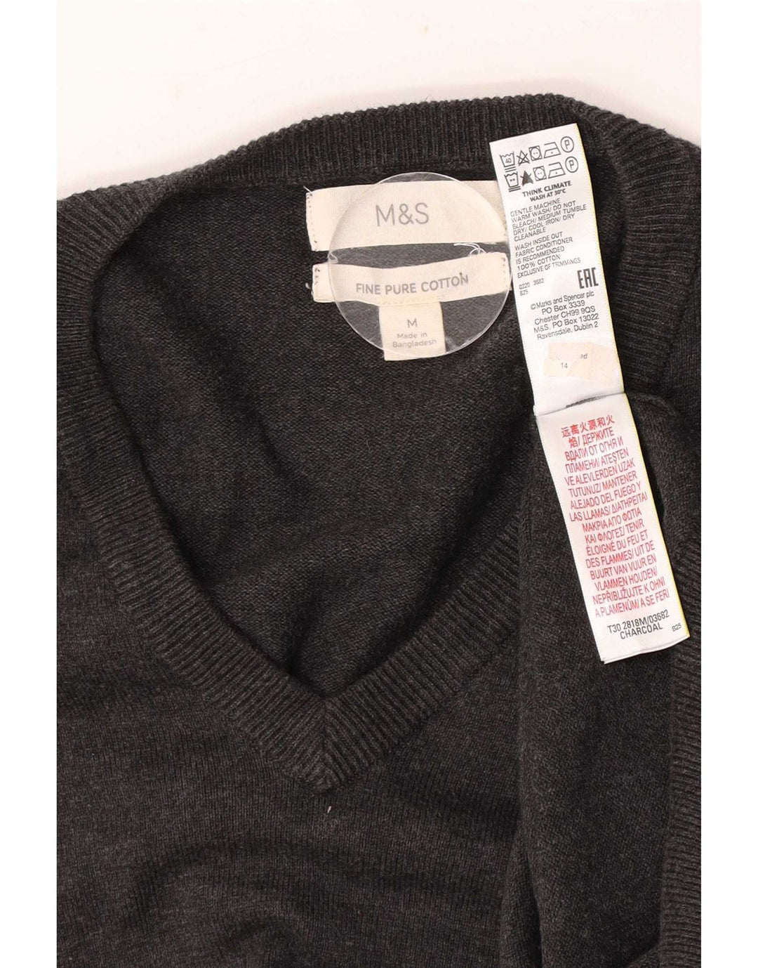Suéter masculino Marks & Spencer com decote em V, algodão cinza médio
