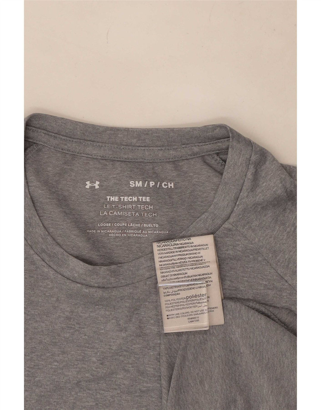 Camiseta masculina Under Armour pequena cinza poliéster