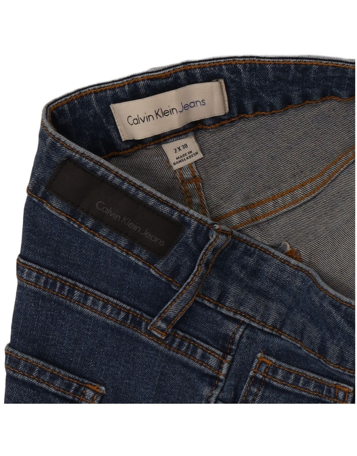 Calça jeans reta feminina Calvin Klein W30 L30 azul