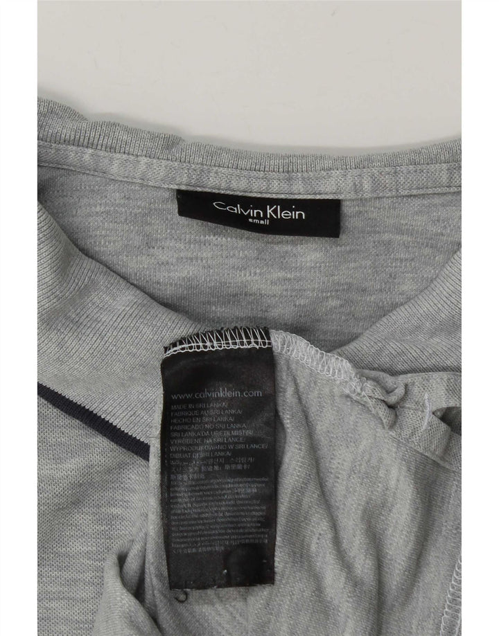 Camisa polo masculina Calvin Klein pequena cinza manchada de algodão