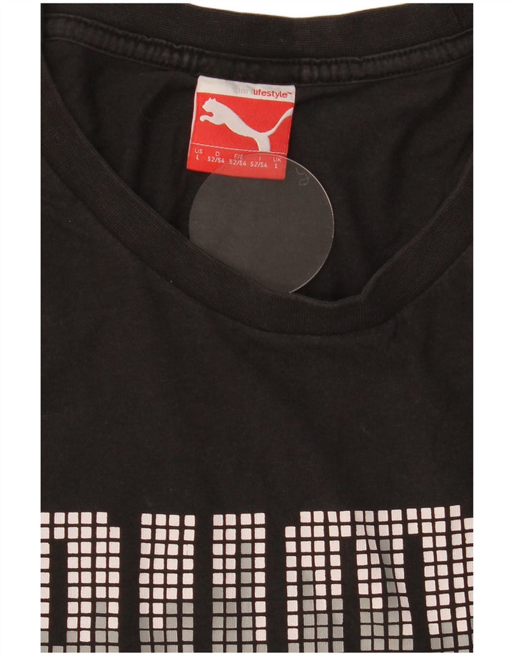 Camiseta masculina PUMA com estampa gráfica grande preta