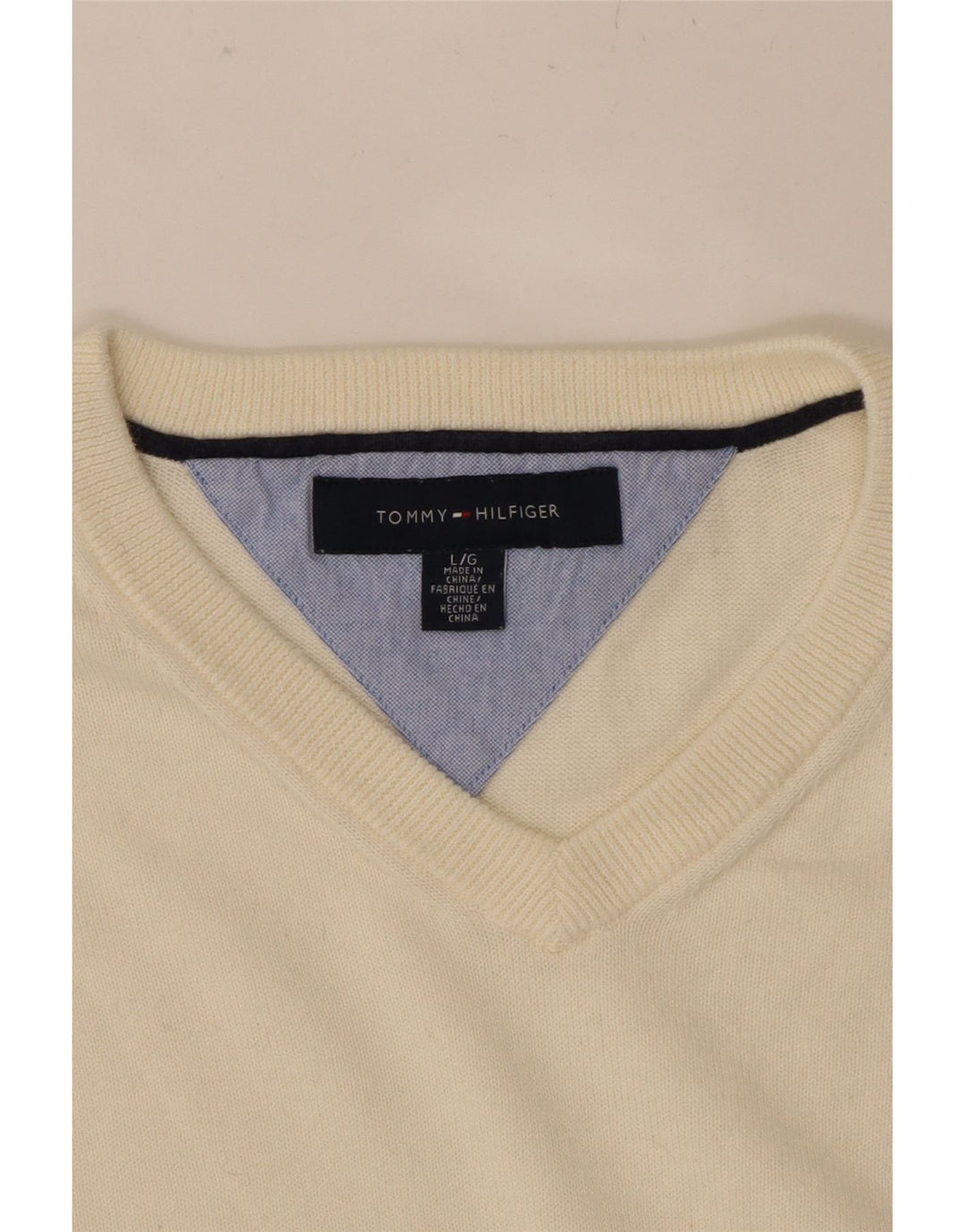 TOMMY HILFIGER Mens V-Neck Jumper Sweater Large Beige Cotton Vintage Tommy Hilfiger and Second-Hand Tommy Hilfiger from Messina Hembry 
