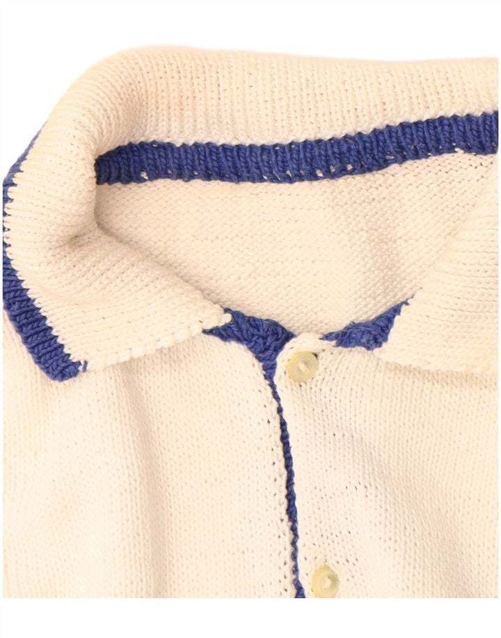 Suéter masculino vintage com gola polo e meio branco geométrico