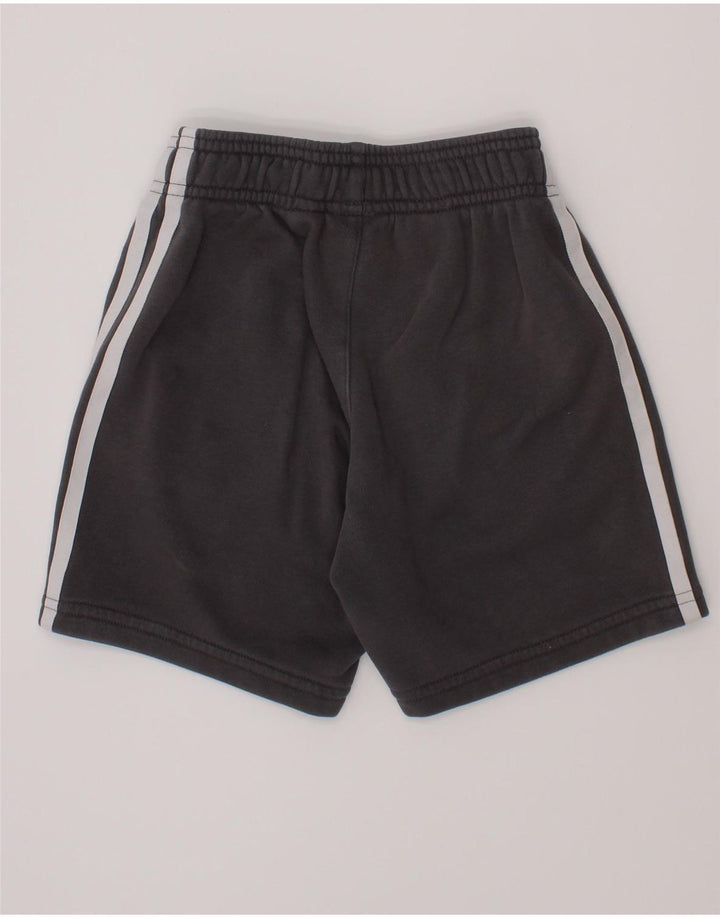 Shorts esportivos masculinos Adidas 5-6 anos cinza algodão esportivo