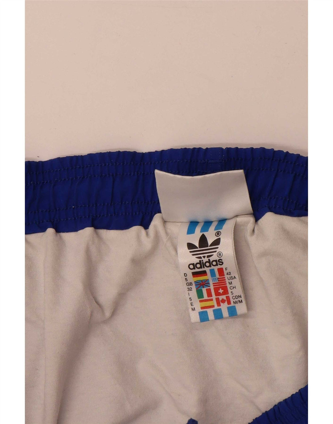 Shorts esportivos masculinos Adidas médio azul poliéster