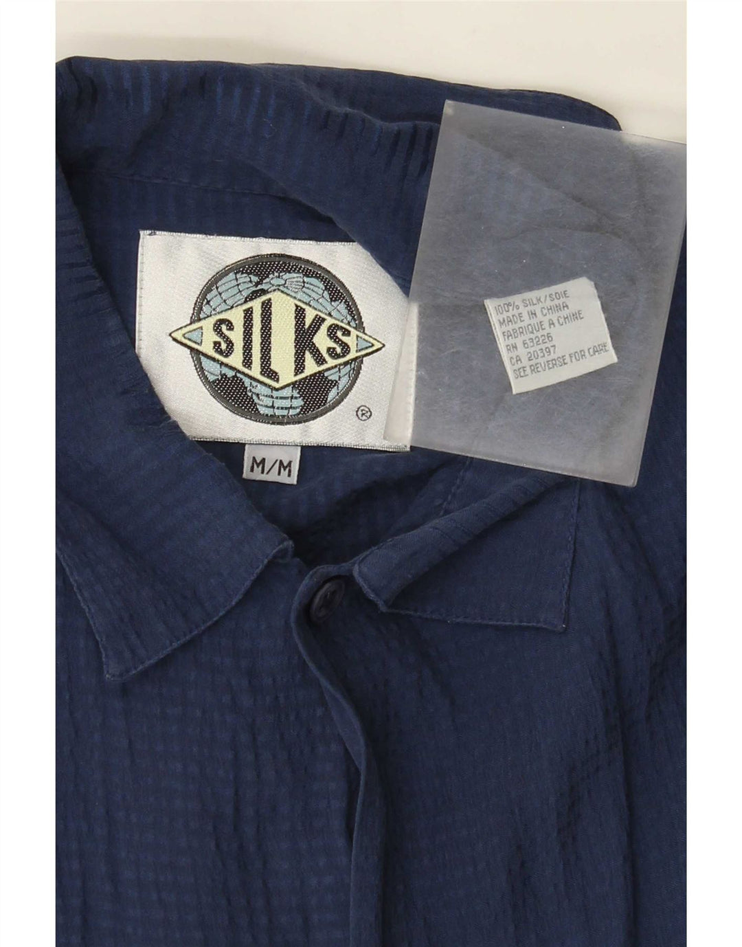 Camisa masculina vintage de manga curta média azul marinho seda