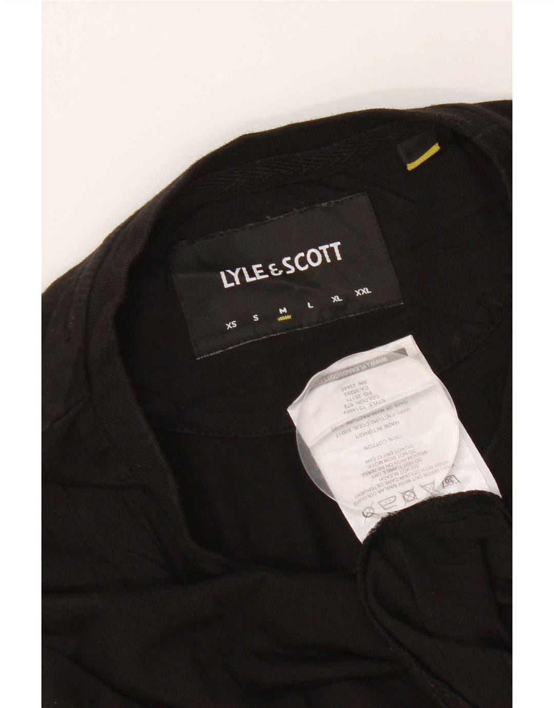 Camiseta masculina Lyle & Scott de algodão preto médio
